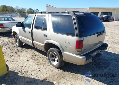 2004 Chevrolet Blazer Ls z USA, uszkodzony, nr VIN 1GNCS13XX4K169093